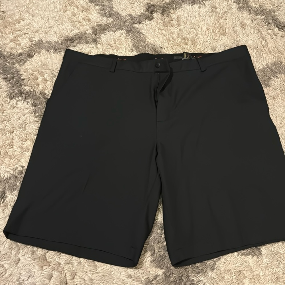 Greg Norman golf shorts